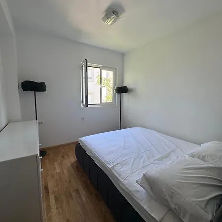Apartment Bella 2 *