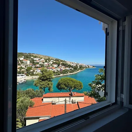 Bella 2 Apartment Trogir