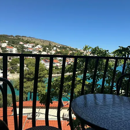 Apartment Bella 2 Trogir